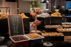 Гостиница Hyatt Regency Wuhan Optics Valley