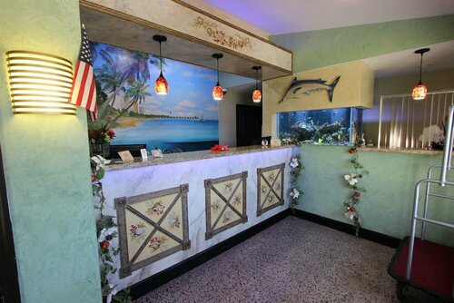 Гостиница Oceans Beach Resort в Помпано Бич