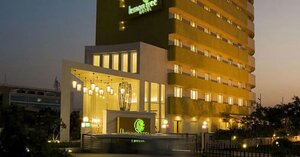 Гостиница Lemon Tree Hotel, Chandigarh в Чандигархе