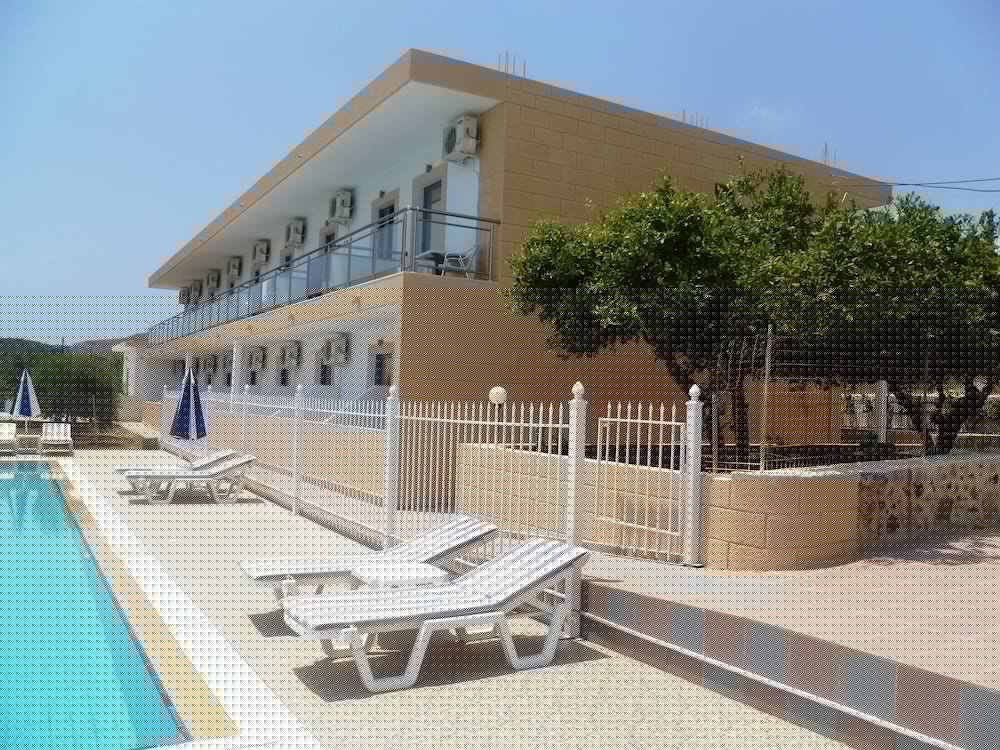 Фото Paraschos Studios