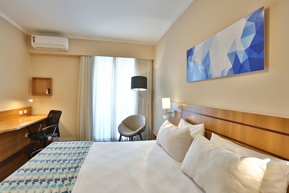 Фото Comfort Hotel Ibirapuera