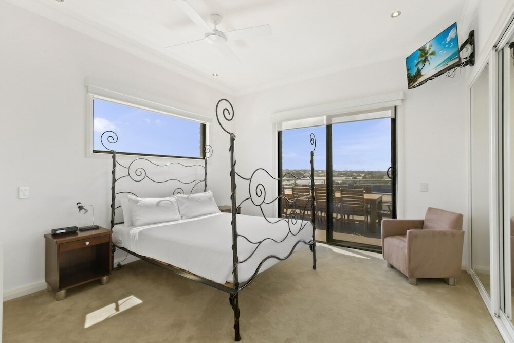 Фото The Esplanade Resort and SPA