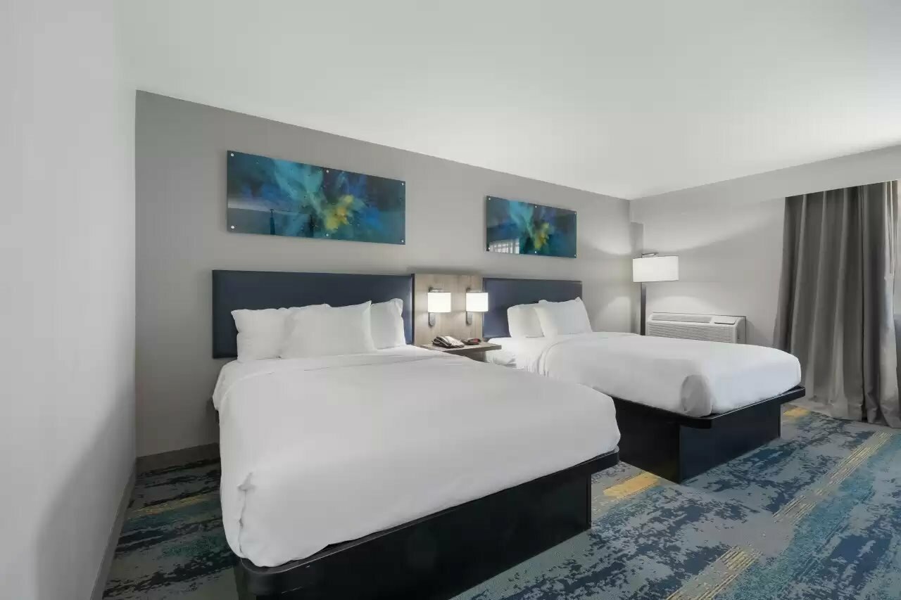 Фото Clarion Pointe Okc Airport