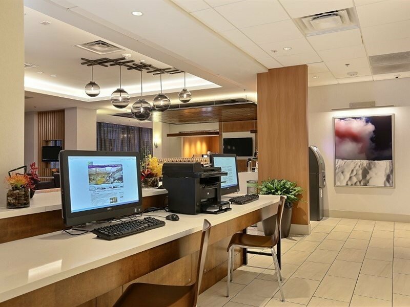 Фото Holiday Inn Express Denver Downtown, an Ihg Hotel