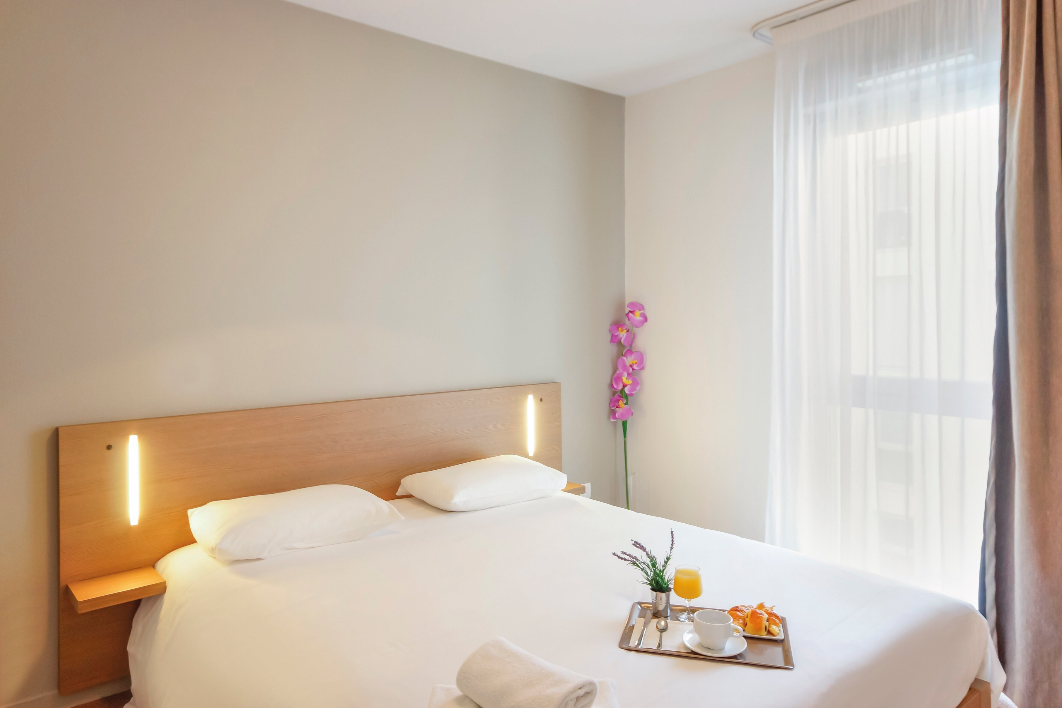 Фото Appart'City Valence Centre