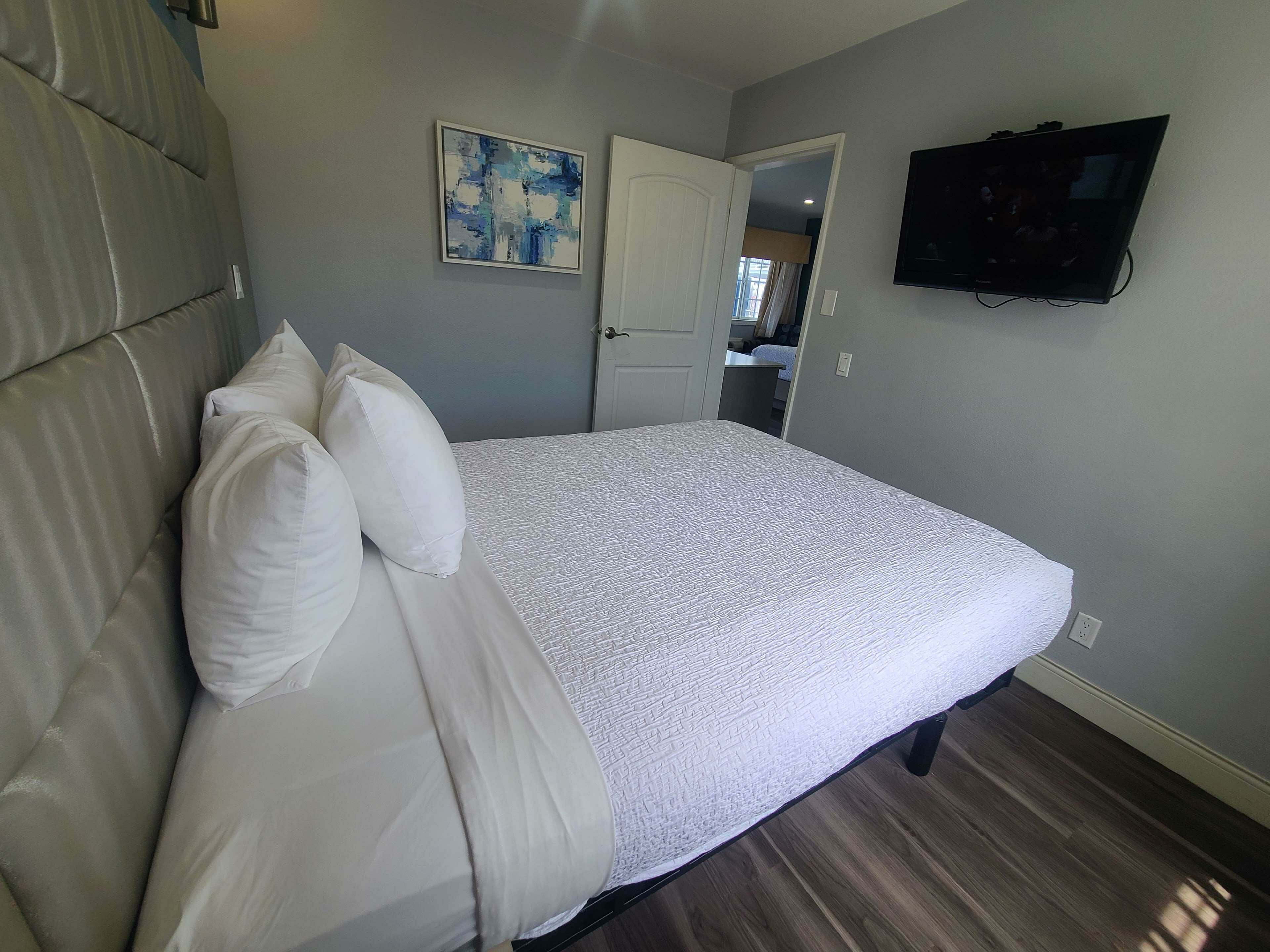 Фото Best Western Orange Plaza