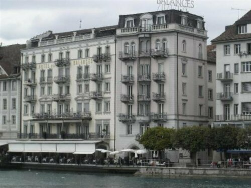 Внешний вид отеля Hotel Des Balances в Люцерне, фото 3