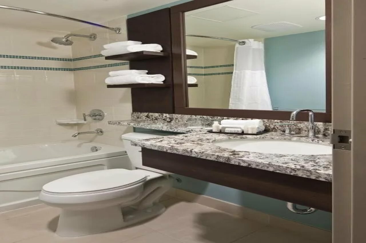 Фото Aava Whistler Hotel