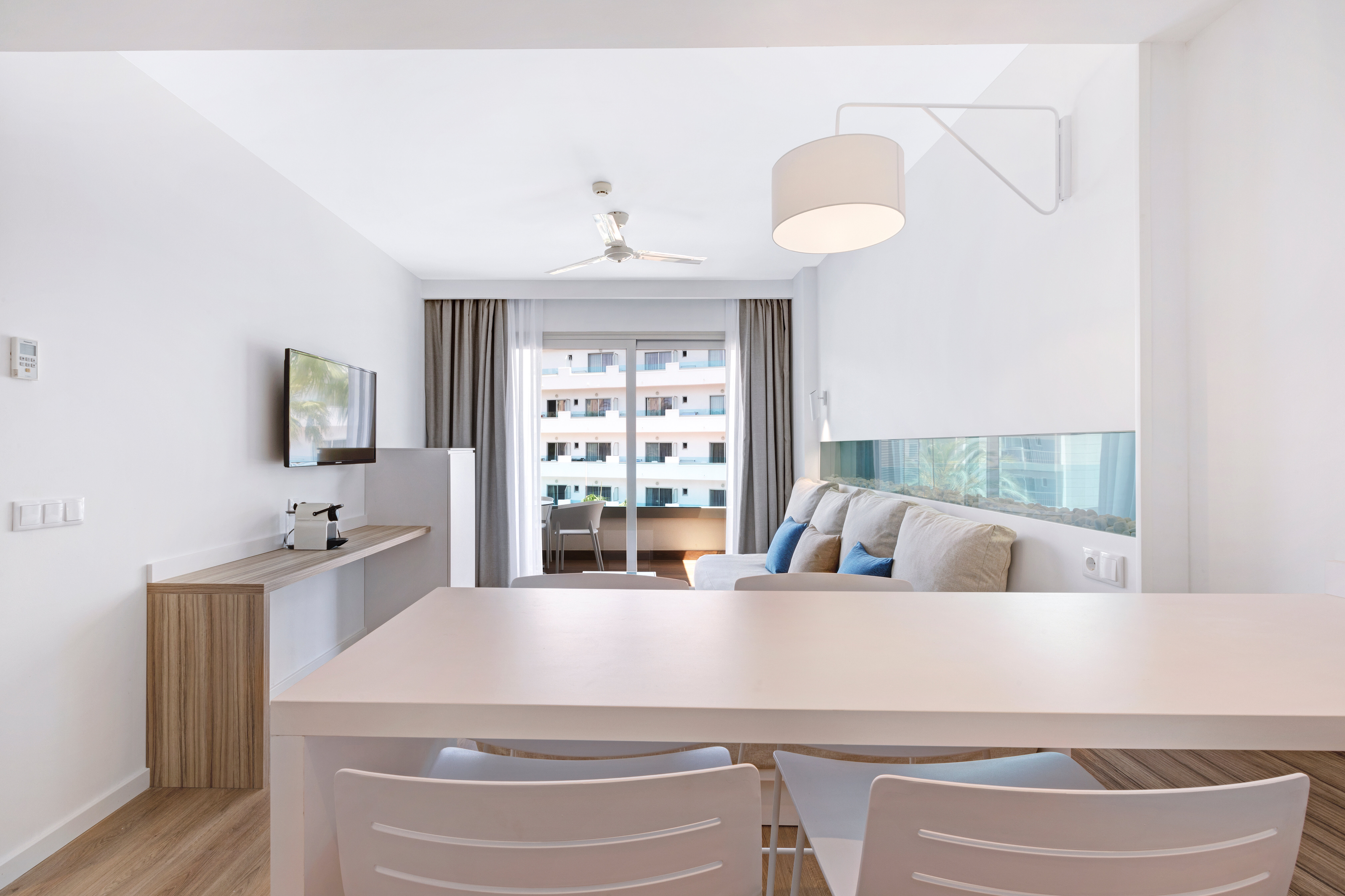 Фото Hotel Metropolitan Playa