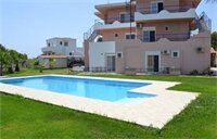 Фото Petasos Apartments