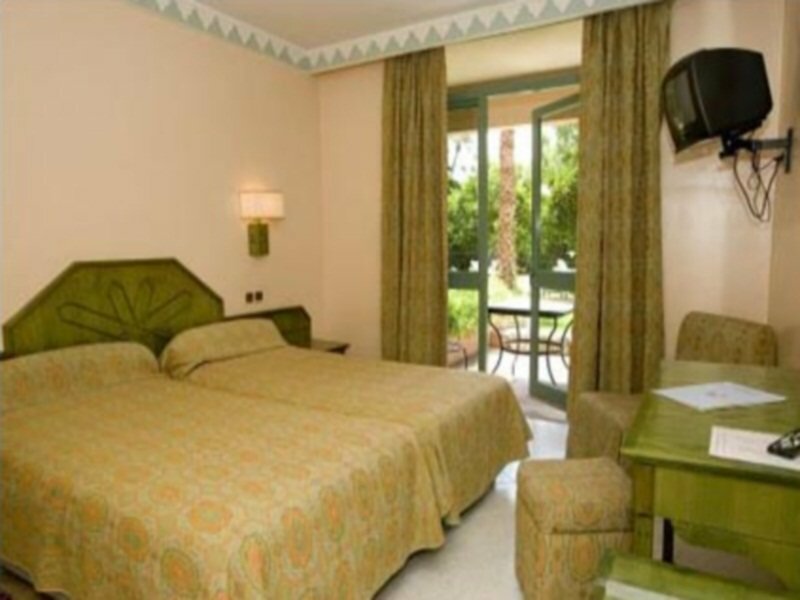 Фото Hotel Chems