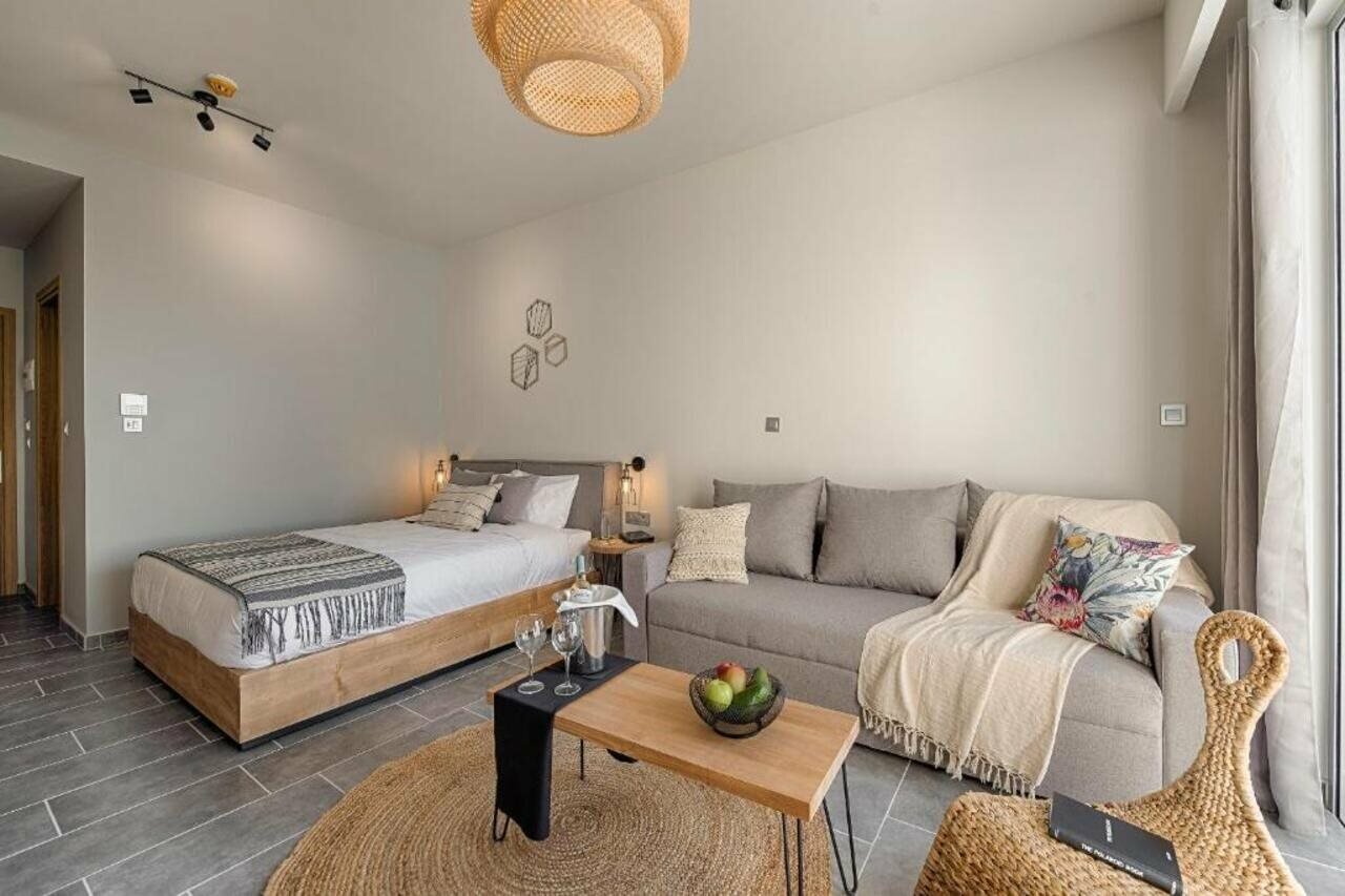 Фото Villa Di Mare Seaside Suites