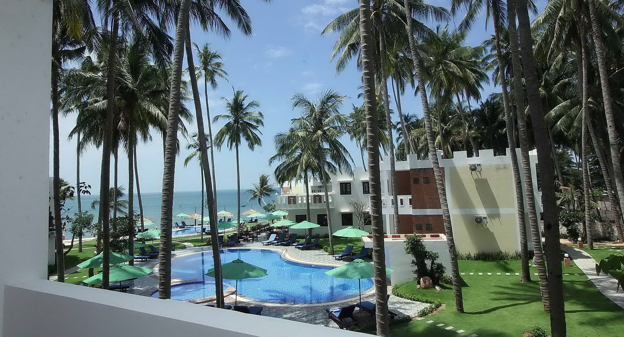 Фото Ocean Place Mui Ne Resort