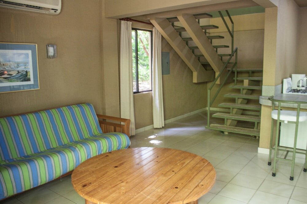 Фото Puerto Barillas Marina & Lodge