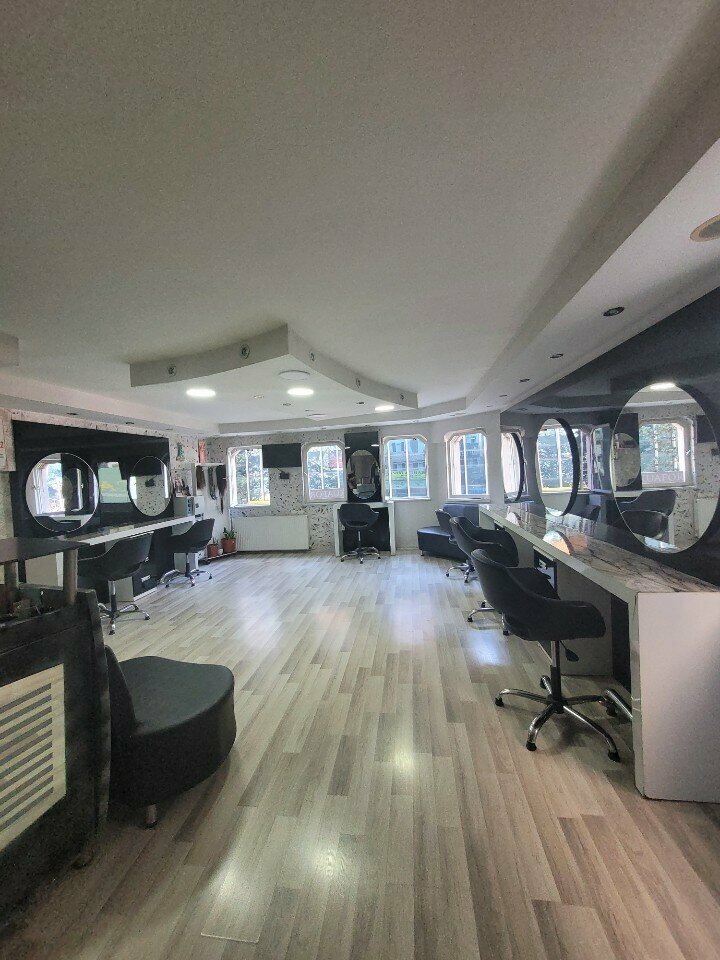 مصففو الشعر Pink White Hairdresser & Beauty ، أنقرة، صورة