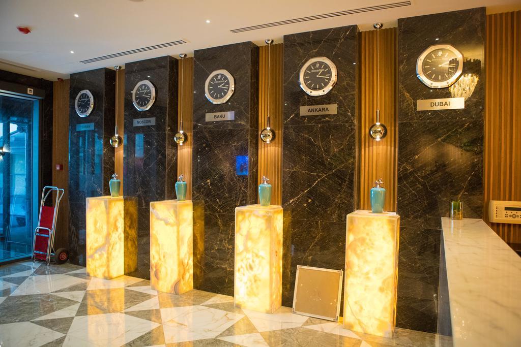 Фото Theatrum Hotel Baku