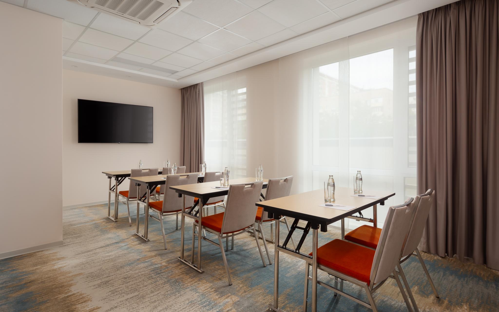 Фото Hampton by Hilton Rogozhsky Val