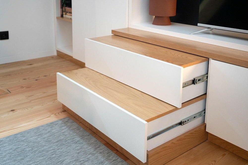 Фото Elegant Downtown Apartment