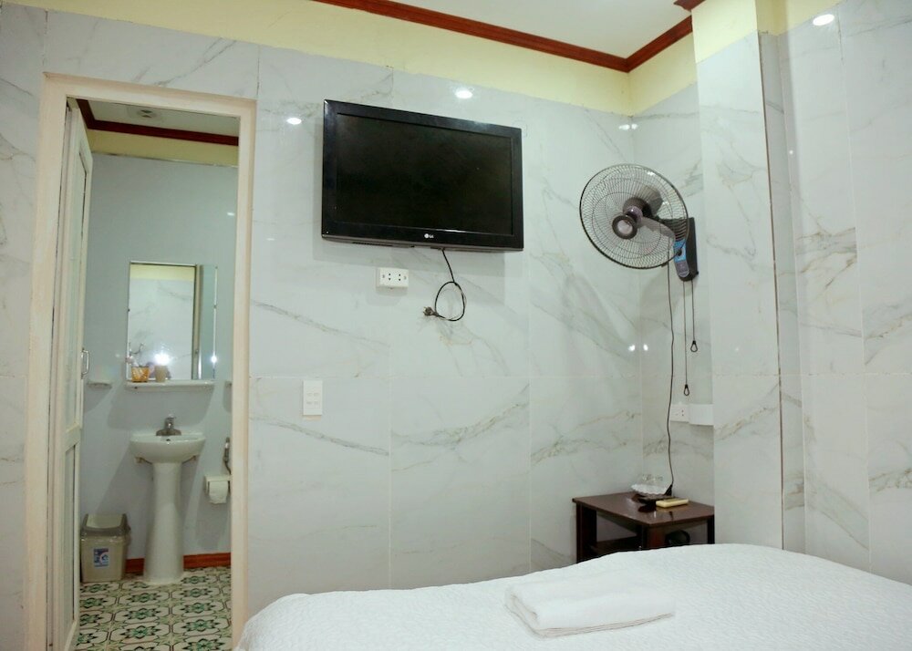 Фото Tuan Central Hotel