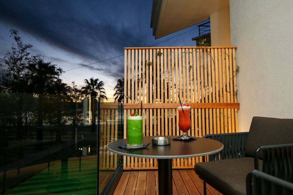 Фото Charm Hotel