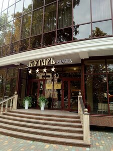 отель Бугарь