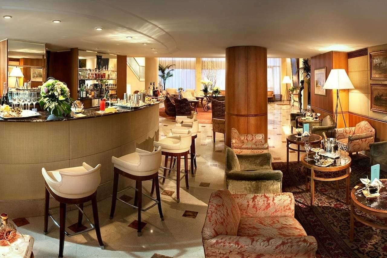 Фото Hotel Cavour