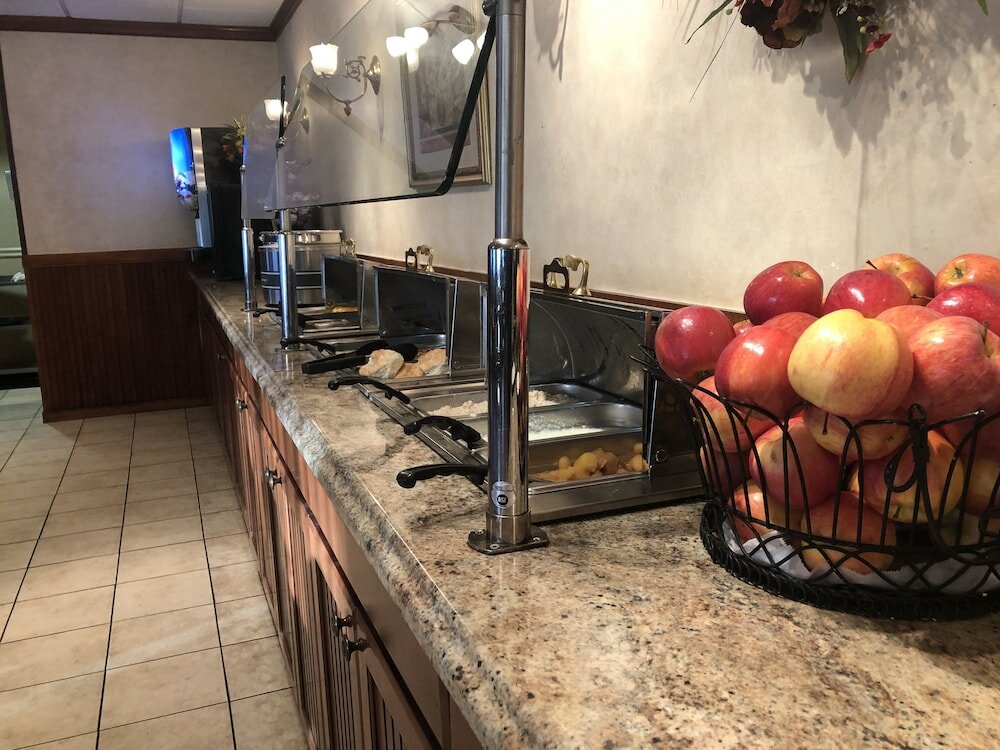 Фото English Inn of Charlottesville