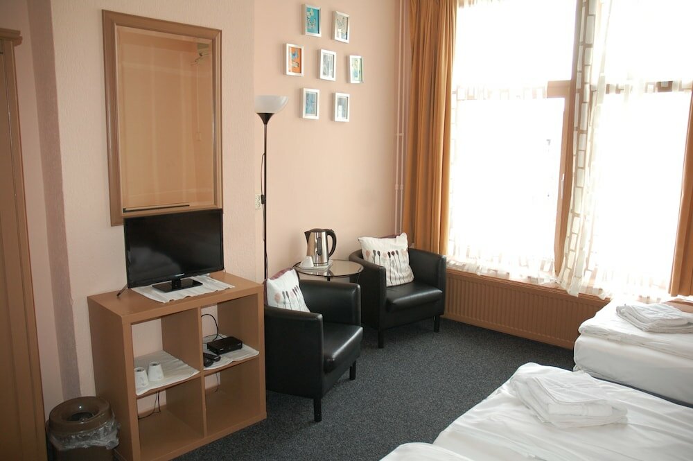 Фото Weber Hotel