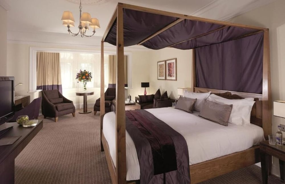 Фото Regency Park Hotel