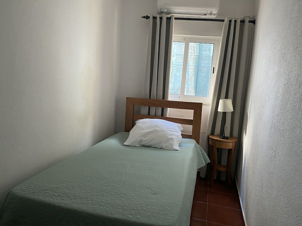 Фото Braganca Oporto Hotel