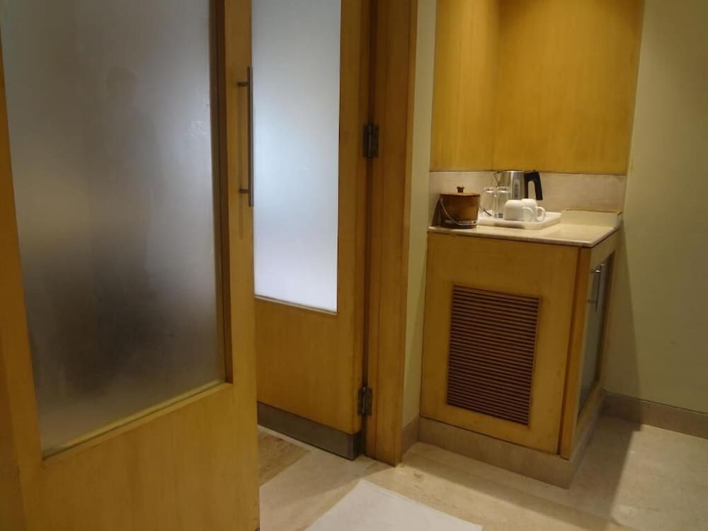 Фото Ascot Hotel