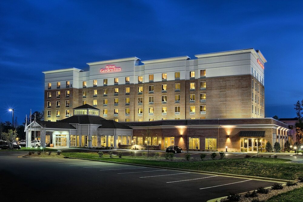 Фото Hilton Garden Inn Raleigh-Cary