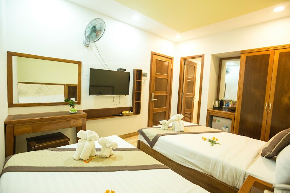 Фото Dana Sailing Hotel