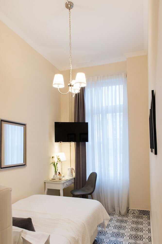 Фото Old Town Inn