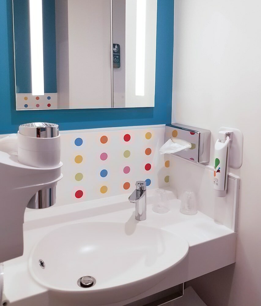 Фото Ibis Styles Frejus Saint-Raphael