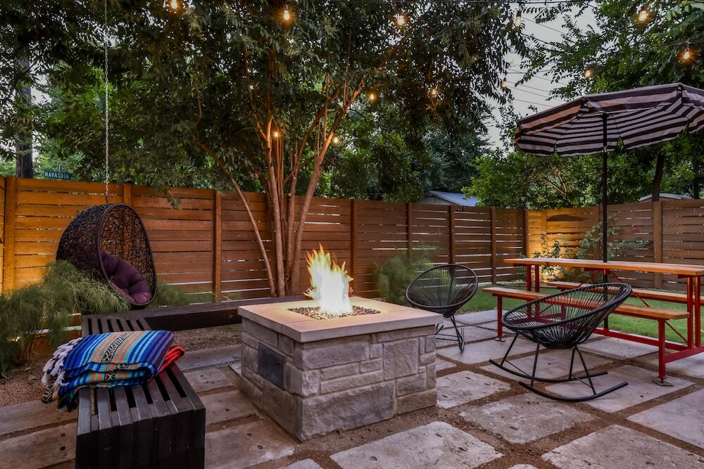 Фото The Eastside Lodge Austin