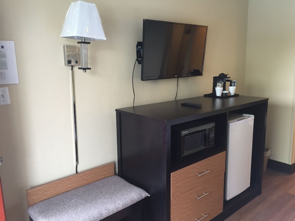 Фото Blu Atlantic Oceanfront Hotel & Suites