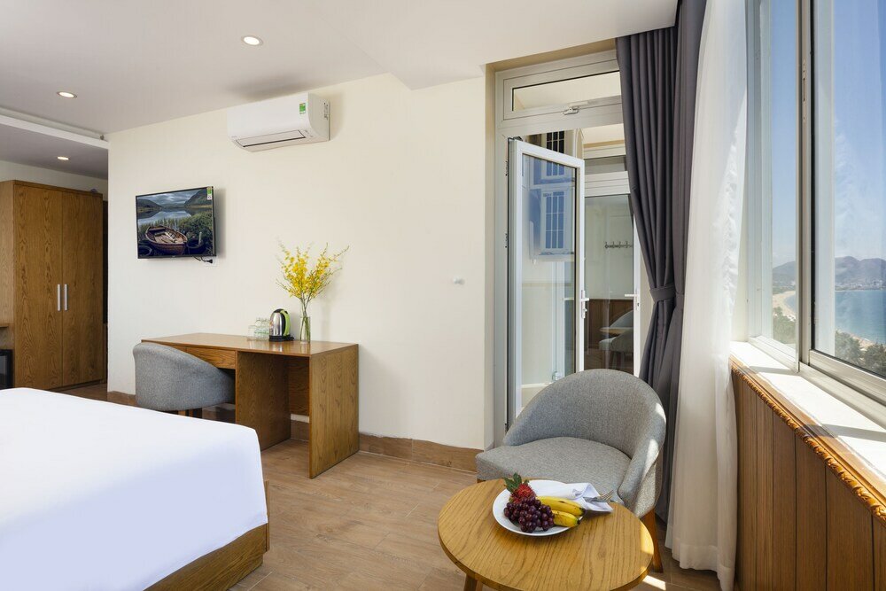 Фото Quang Vinh Hotel