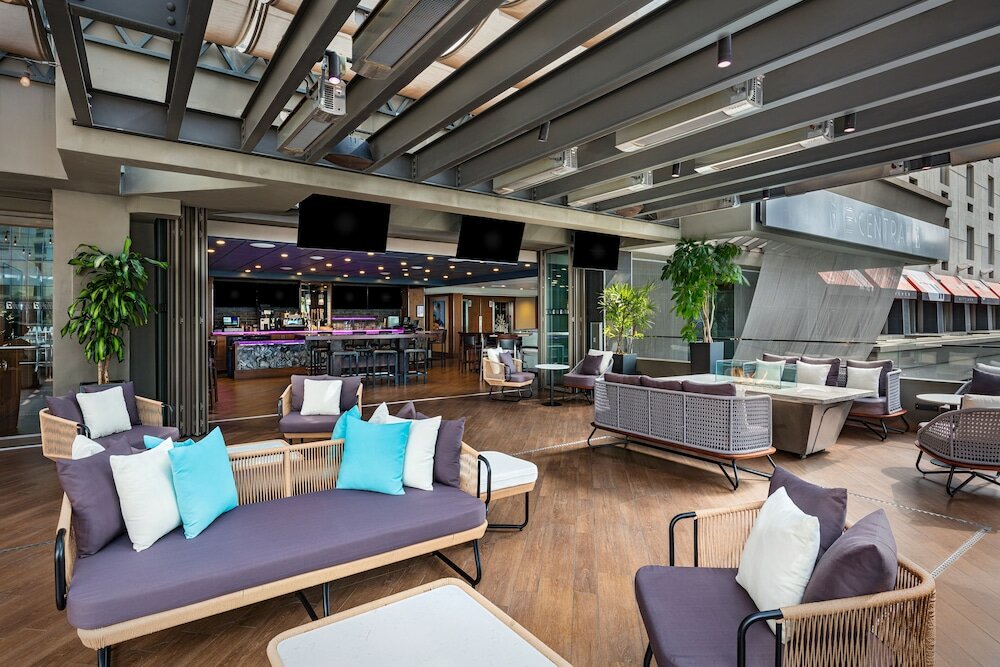 Фото E-Central Downtown Los Angeles Hotel