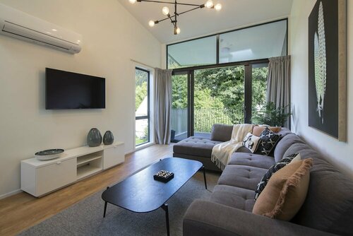 Гостиница Koura Apartments Central Queenstown в Куинстауне