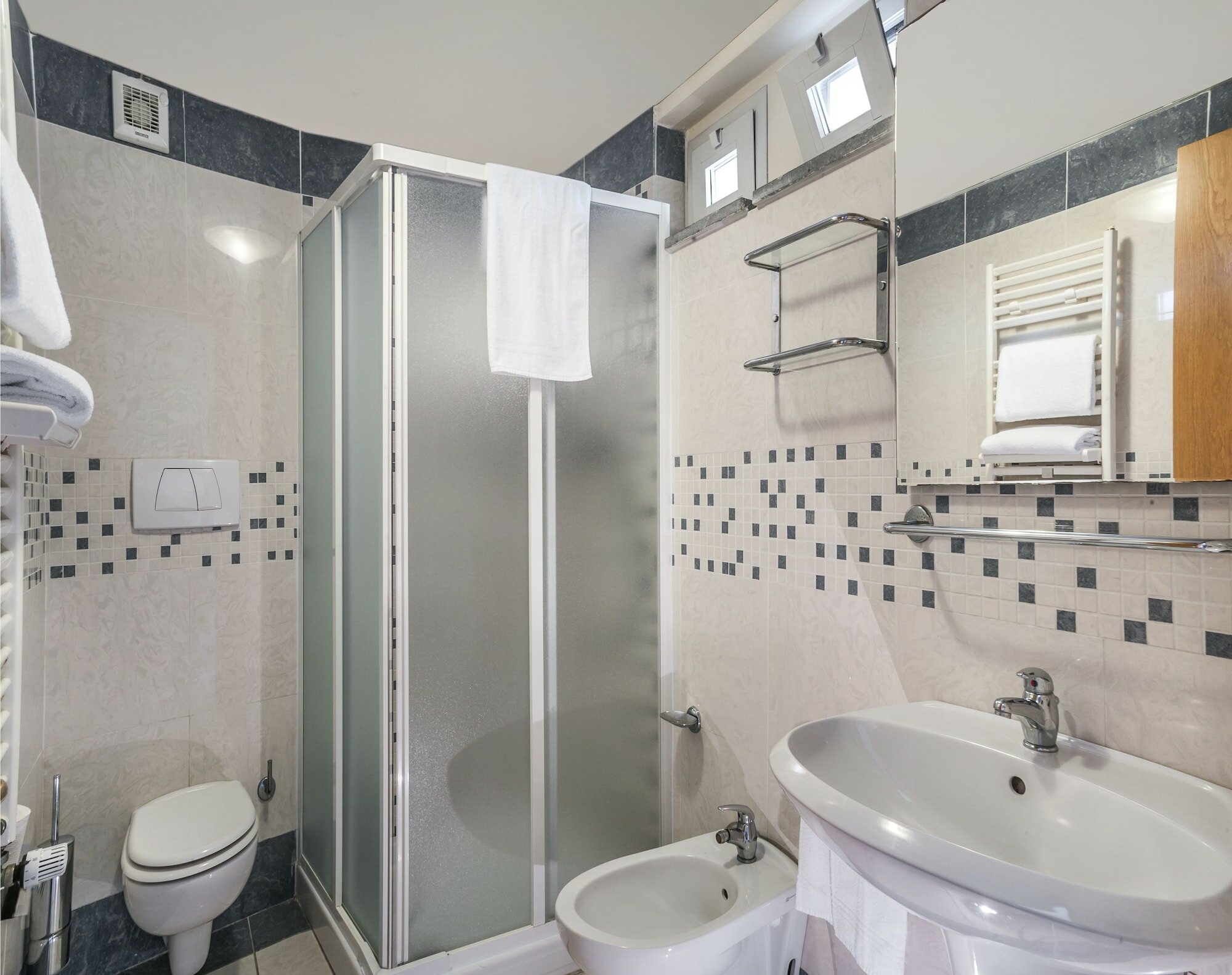 Фото Continental Resort