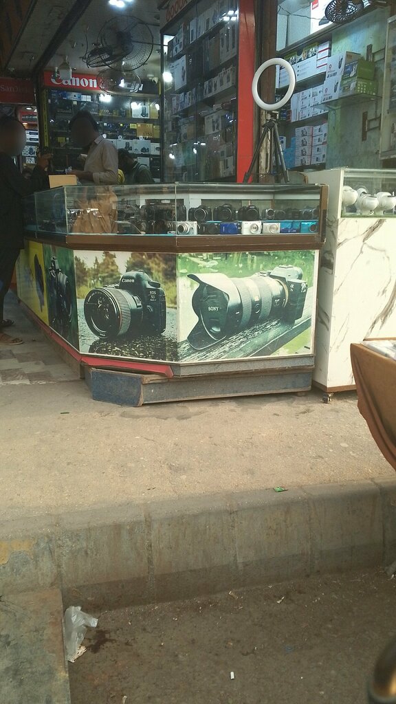 Electronics store Camera Shop, Karachi, photo