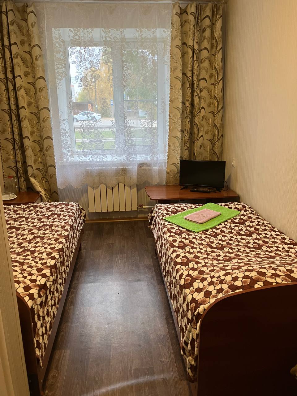 Фото отеля 2