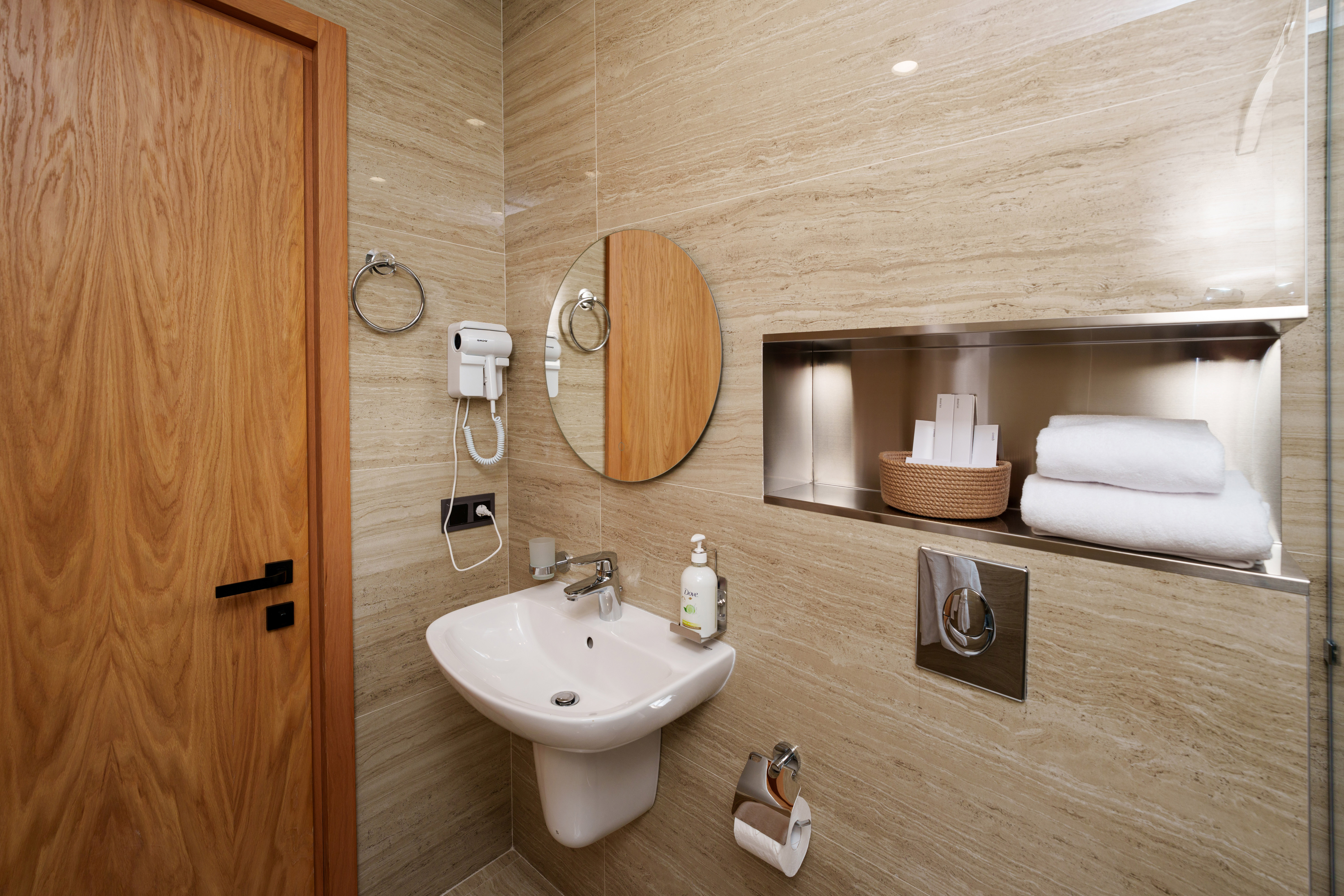 Фото Revive Boutique Hotel