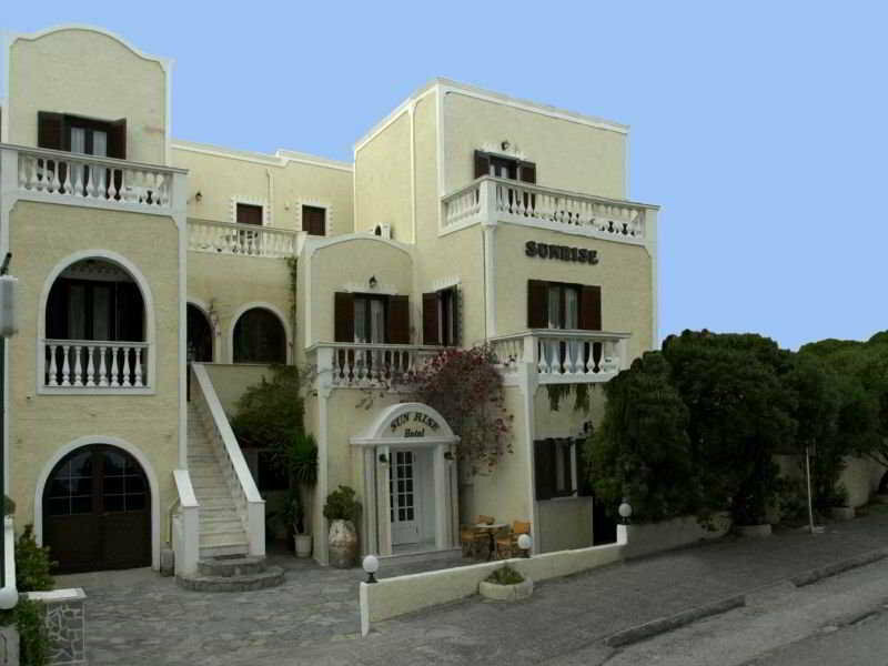 Гостиница Sunrise Hotel