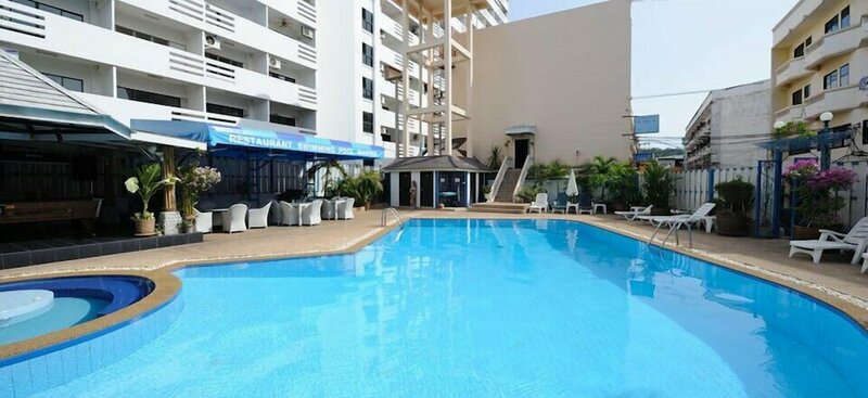 Гостиница Marina Inn Pattaya в Паттайе