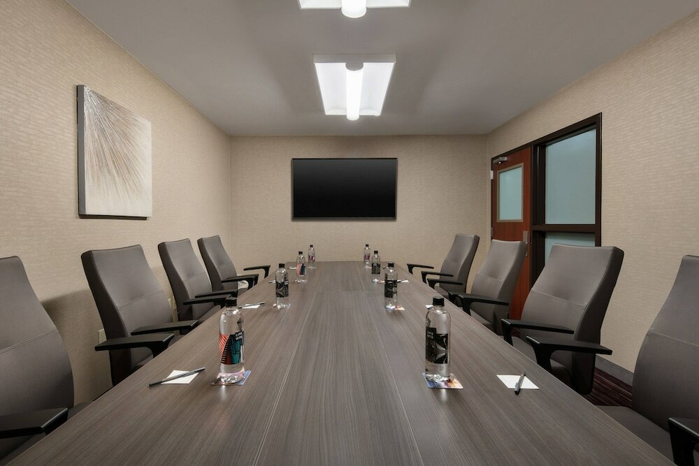 Фото Courtyard by Marriott Costa Mesa South Coast Metro