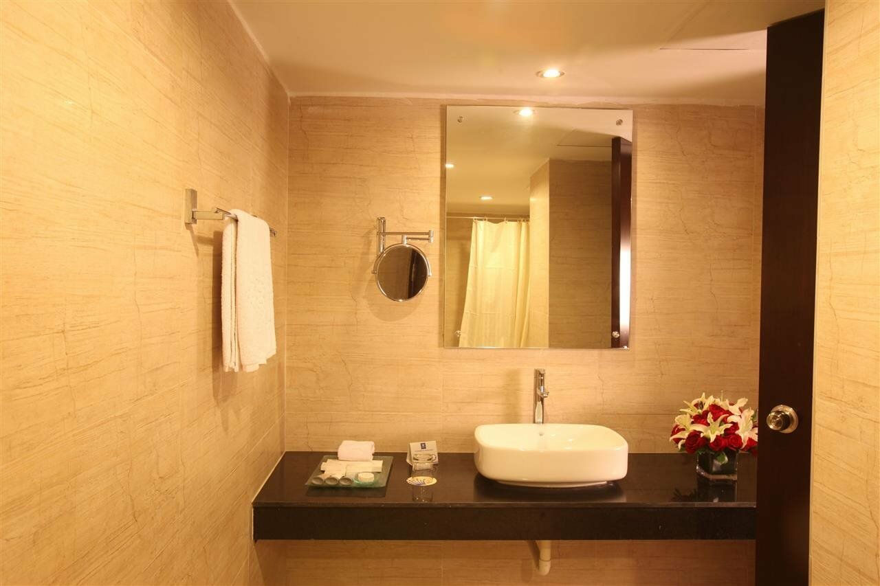 Фото Dhaka Regency Hotel & Resort