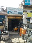 Bilal Tyre Shop (Dadabhoy Nauroji Road, 559/4), tire service