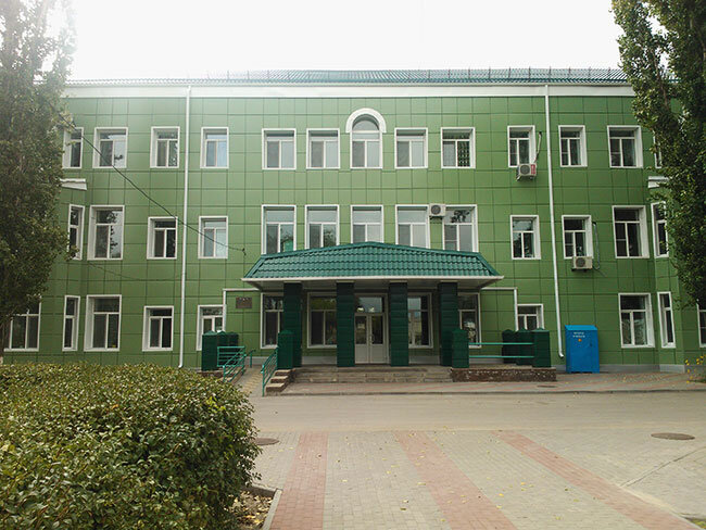 Polyclinic for adults Poliklinicheskoye otdeleniye Tsentralnoy Rayonnoy Bolnitsy, Muz, Morozovsk, photo